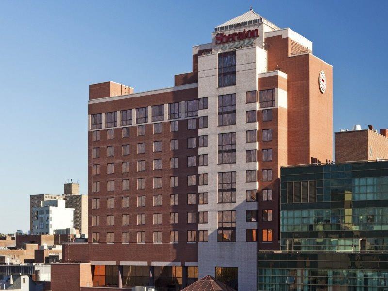 Sheraton Laguardia East Hotel New York Exterior photo